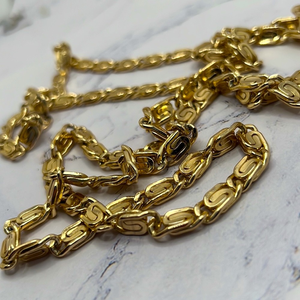 Gold 46” Interlocking Curb Chain. - image 6